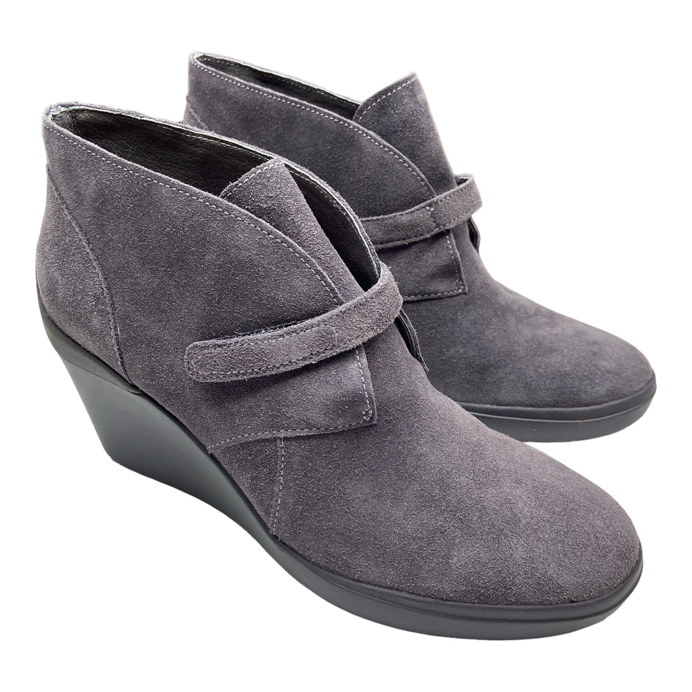 NEW Tsubo Wedge Booties Decari Gray Suede Hook & Loop Ankle Boots Womens 8